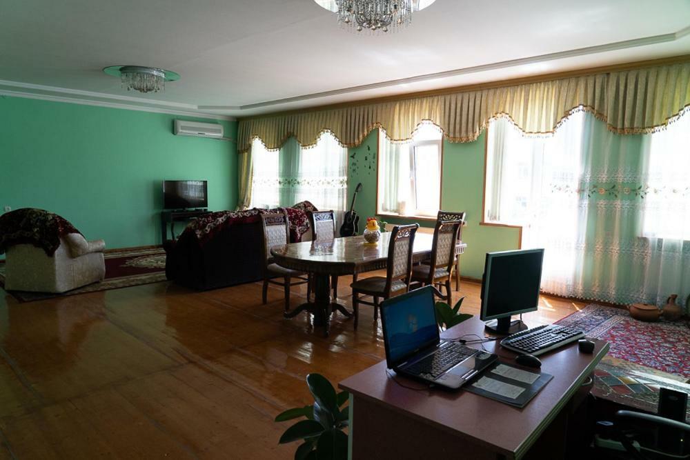 גאנג'ה Khurma Hostel מראה חיצוני תמונה